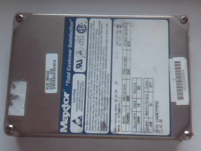 Hard Disk Drive IDE Disk Maxtor 7540AV 08A 24A 01A 03/95 540