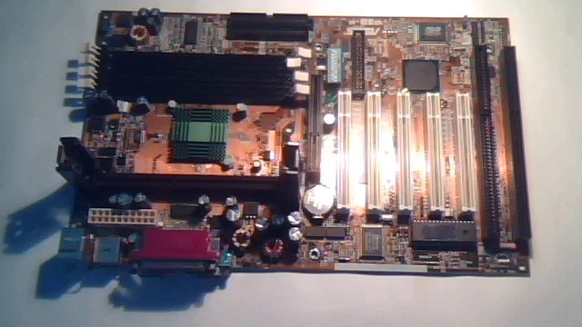 Pentium Motherboard P3 Slot1 ASUS P3B-F Rev 1.03. TWO ISA slots Rare
