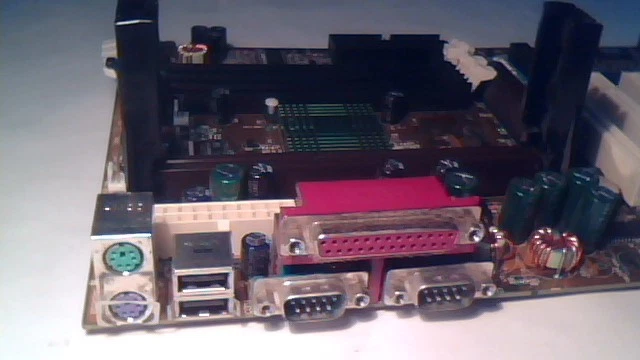 Pentium Motherboard P3 Slot1 ASUS P3B-F Rev 1.03. TWO ISA slots Rare - image 2