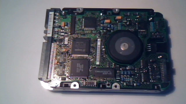 Hard Disk Drive Seagate Medalist ST36530W 9L1013-303 68-pin SCSI 6.5GB HD - image 2