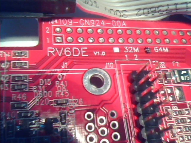 Video Graphics Card AGP RV6DE V1.0 RV6D-B3-64M RV6D-B3/E 64M ATI VGA DVI TV-out - image 2