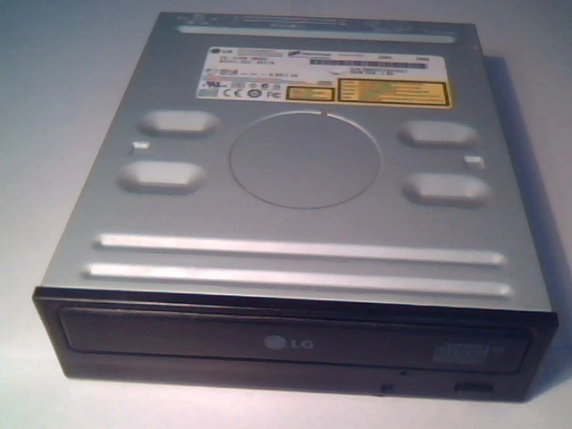 CD-R/RW Writer Drive LG GCE-8527B IDE ATA 40-pin