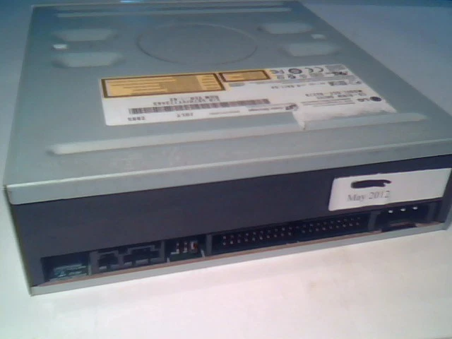 CD-R/RW Drive LG GCE-8527B IDE ATA 40-pin Re-Writable - image 2