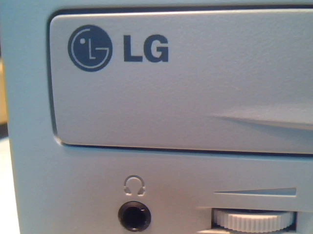 CD-R/RW Drive LG CED-8120B IDE ATA 40-pin 12x 8x 32x - image 8