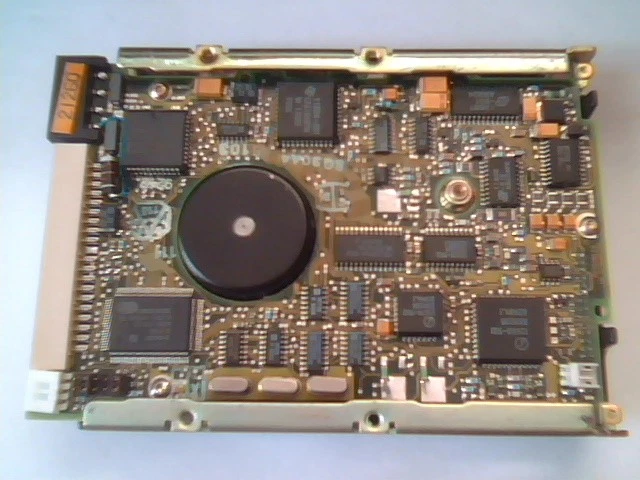 Hard Disk Drive Seagate ST3144A 911006-305 146-164-A1 - image 4