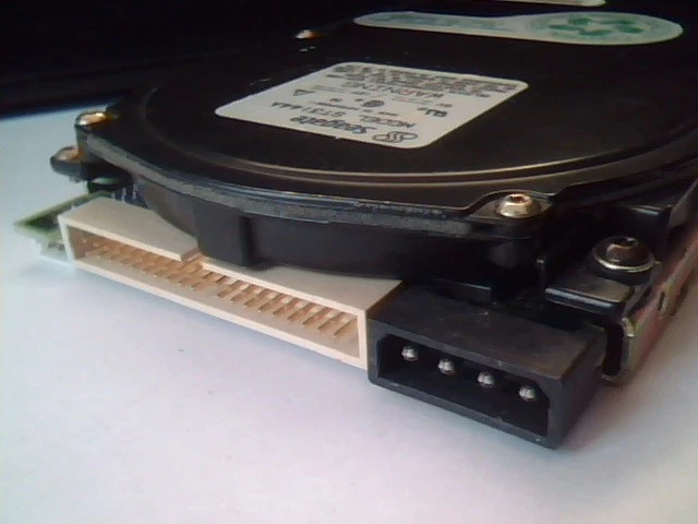 Hard Disk Drive Seagate ST3144A 911006-305 146-164-A1 - image 5