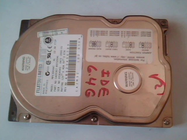 Hard Disk Drive IDE Fujitsu Limited MPE3064AT CA05367-B97200AL 102-0304 JW YTIP