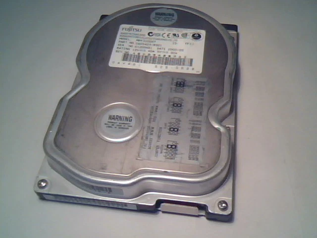 Hard Disk Drive Fujitsu MPF3102AT 10.2GB IDE AT 40-pin CA05423-B321 CAVA01