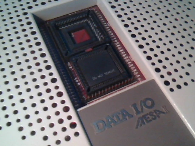 DATA I/O MESA-I in-circuit verifier (ICV) DATAIO DATA IO PGA Logic Cell Array - image 3