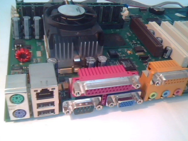 Motherboard Pentium Socket370 Fujitsu Siemens D1183-A11 W26361-W21-X-02 S26361-D - image 2