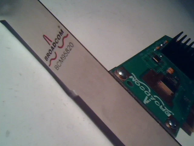 Broadcom BCM95820 105827-20 Card - image 3