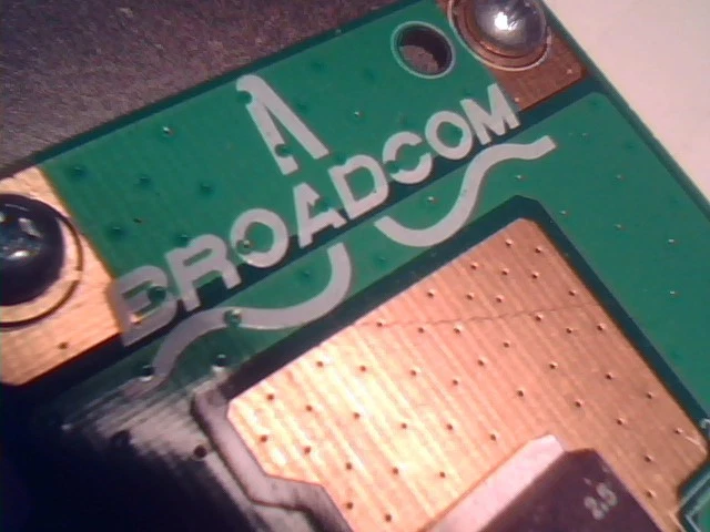 Broadcom BCM95820 105827-20 Card - image 5