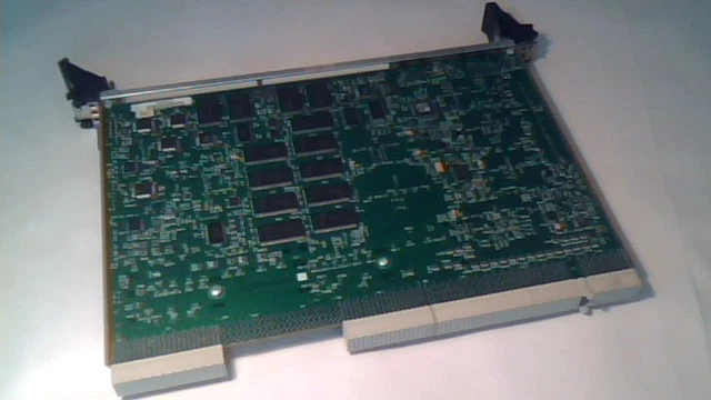 Motorola MCPN750A CPCI CompactPCI SBC 01-W3657F-04A - image 2