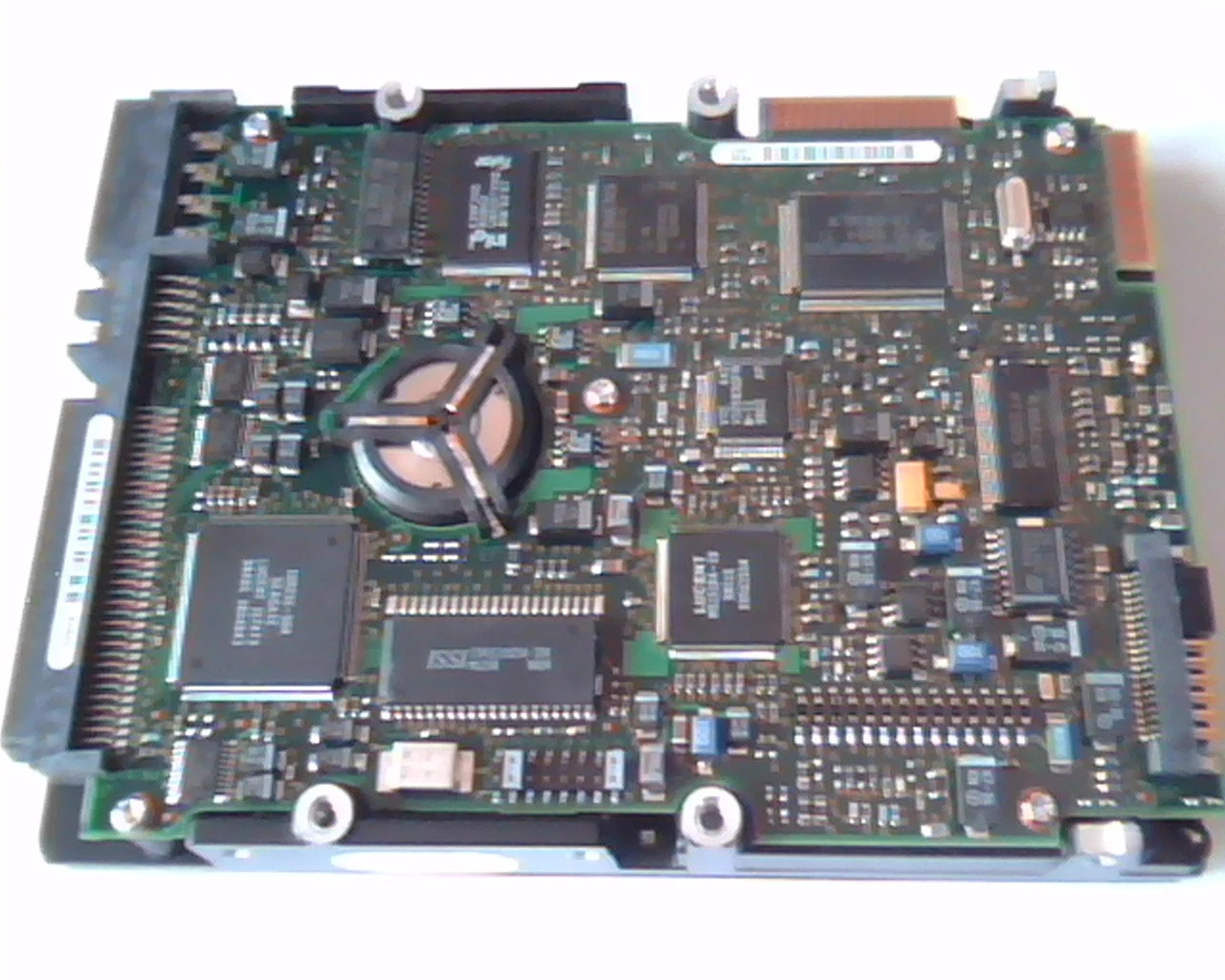Hard Disk Drive SCSI Seagate Barracuda ST39173W A-01-9933-7 9J4007-010 6244 - image 3