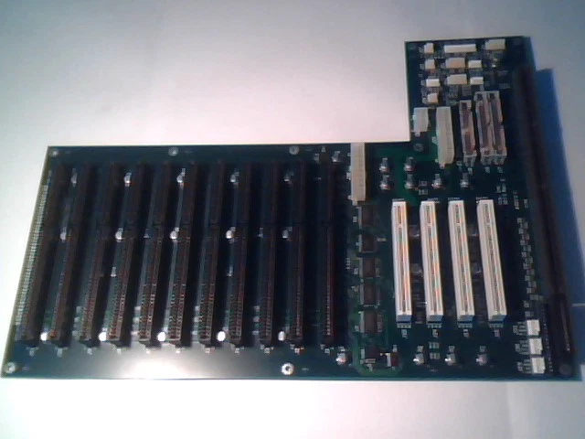 Dytronics Inc 0070 C backplane 11 ISA, 4 PCI slots, passive