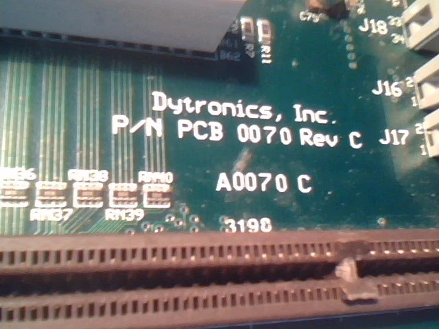 Dytronics Inc 0070 C backplane 11 ISA, 4 PCI slots, passive - image 5