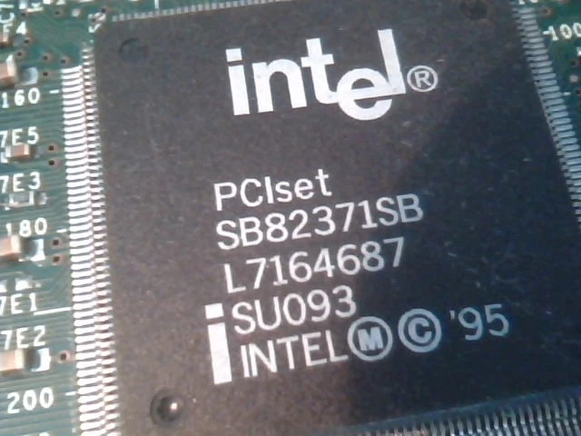 Pentium Motherboard Slot1 Intel 667143-309 E139761 HP Pavilion 8175 - image 8