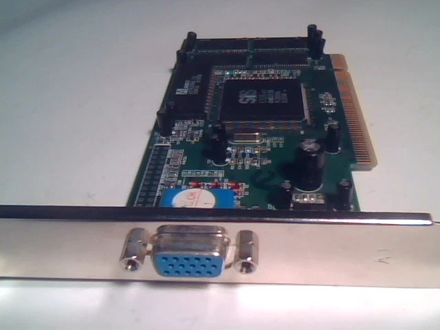 PCI Video Graphics Card SiS 6326AGP 8M - image 3