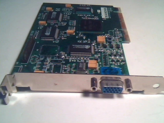 AGP Video Graphics Card Diamond NV3 Viper V330 4MB OEM 23230003-402 RIVA 128 - image 3