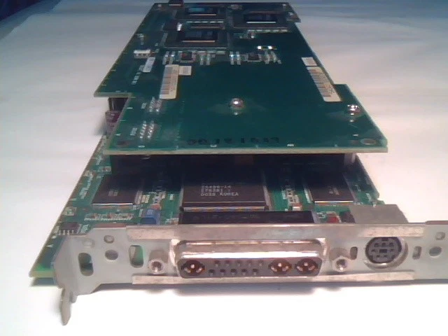 Sun Microsystems Elite3D-M3 Series 2 - 501-5575 540-4313 GPU Graphics Video Card - image 3