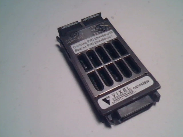 COMPAQ 234456-005 VIXEL OE1063SW 100M5SNIR 100M5SNIT GBIC Transceiver Module