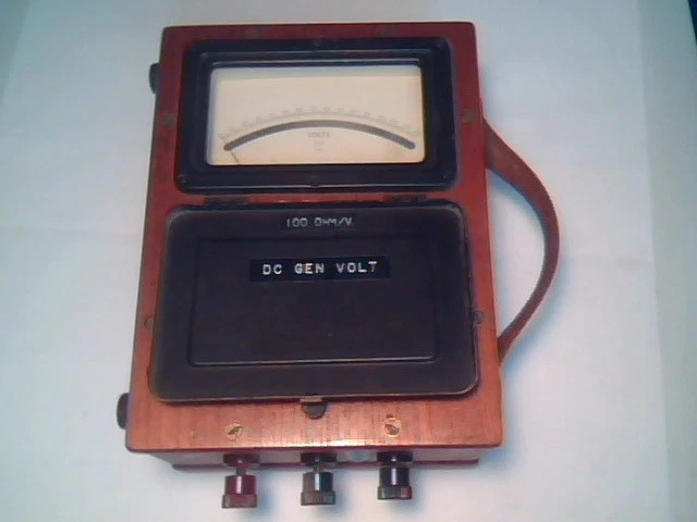 1940's MEGGER VOLTMETER D.C. 15/150 EVERSHED & VIGNOLES vintage test meter