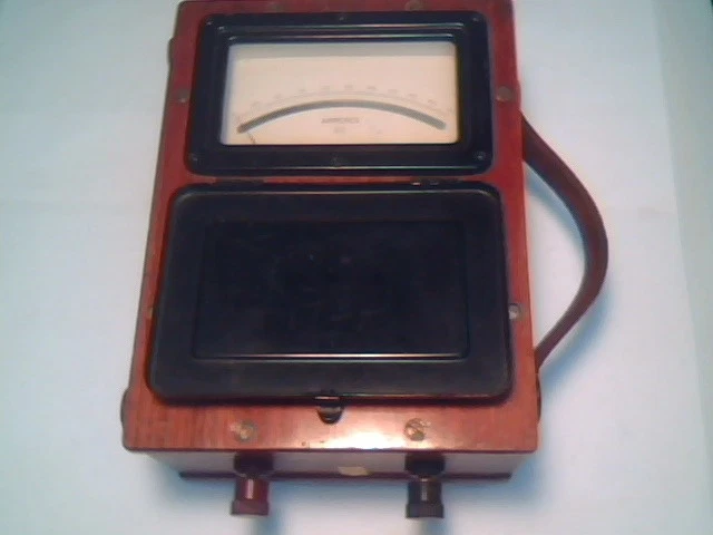 1930's MEGGER AMPERES AMMETER DC 5A EVERSHED & VIGNOLES vintage test meter