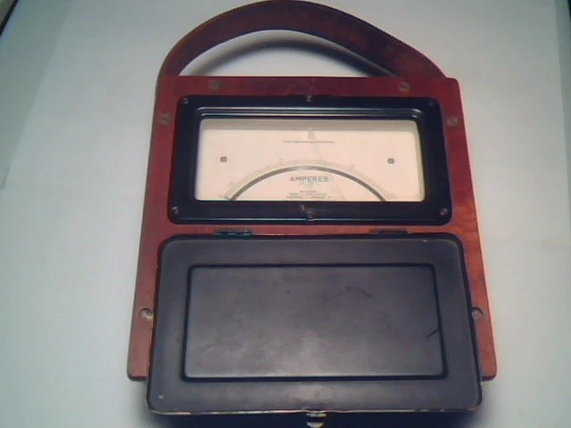 1930s MEGGER AMPERES AC 2A EVERSHED & VIGNOLES vintage test meter ammeter