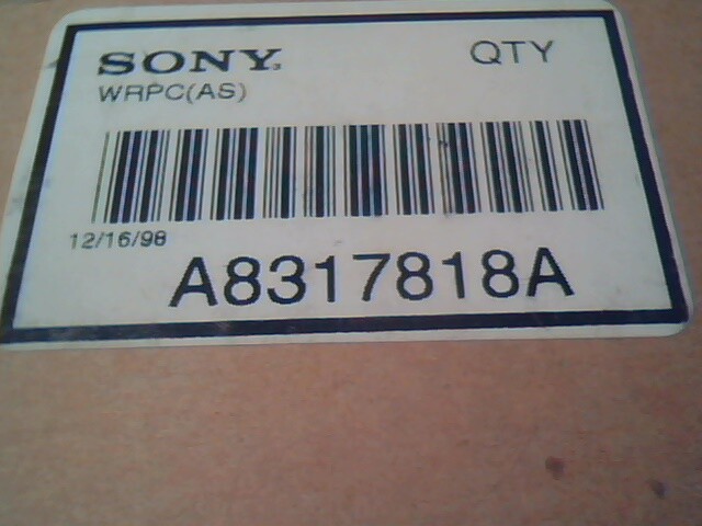 NEW in box SONY DYC-D30WSL CCD Unit 520,000-pixel Power HAD WS A-8317-818-A - image 5
