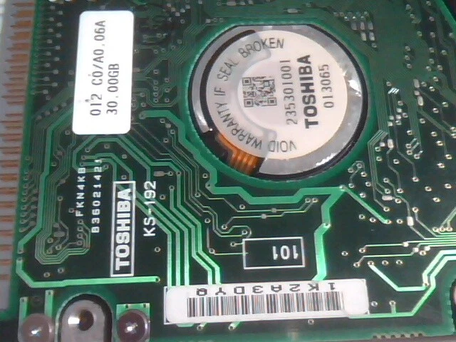 2.5 Hard Disk Drive IDE Toshiba MK3017GAP HDD2159 B ZE01 8455MB - image 3