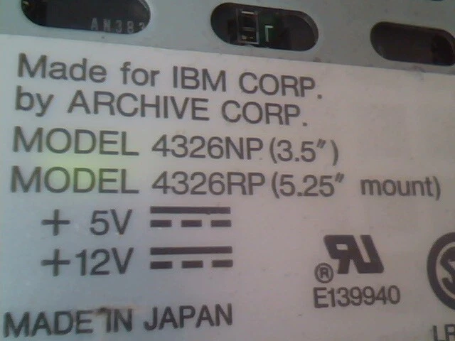 SCSI DAT Tape Drive Archive 4326RP IBM RS6000 87G4926 SBU25360-000 with tray - image 5