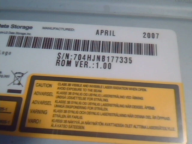 LG CD Rewritable DVD-ROM Drive GCC-H23N 1.00 April 2007 - image 3