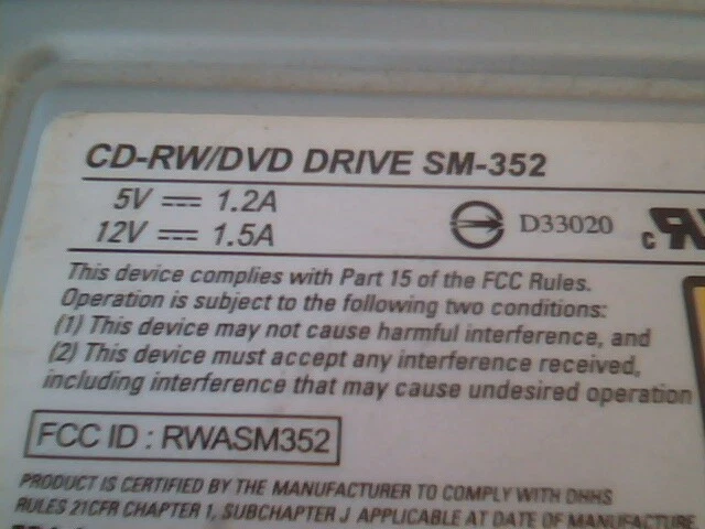 Toshiba Samsung CD-RW DVD Drive SM-352 A00 August 2004 SM-352F - image 2