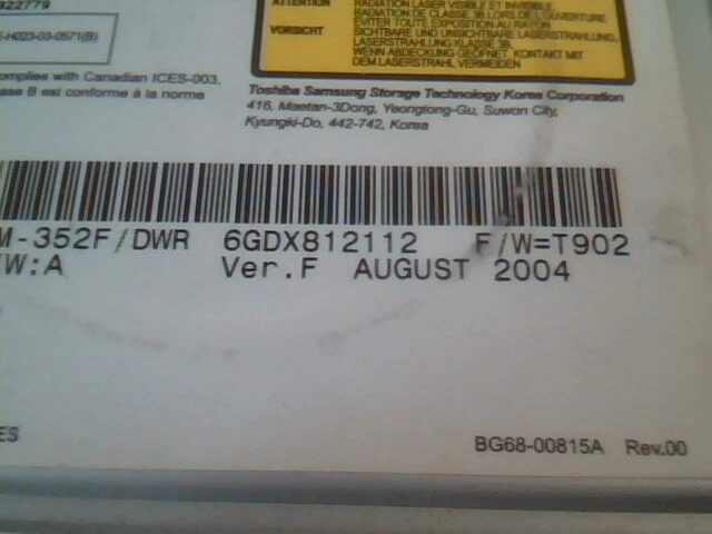 Toshiba Samsung CD-RW DVD Drive SM-352 A00 August 2004 SM-352F - image 4