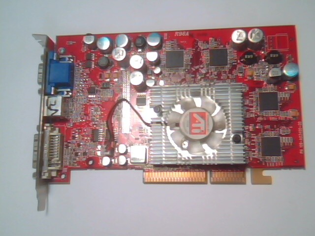 ATI RADEON R96A 9600 Pro 128MB AGP Video Card 109-A03400-00