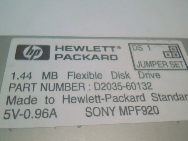 HP D2035-60132 1.44MB INTERNAL FLOPPY DRIVE SONY MPF920-F beige faceplate - image 5
