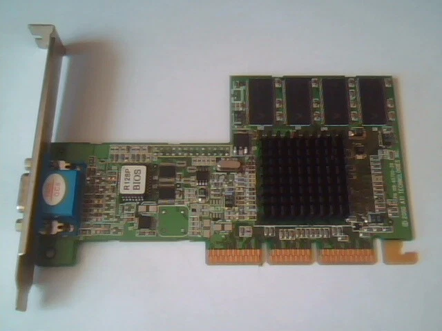 Video Graphics Card AGP ATI 109-65700-20 128 Pro Rage R128 PRO R128P SD32M 32M