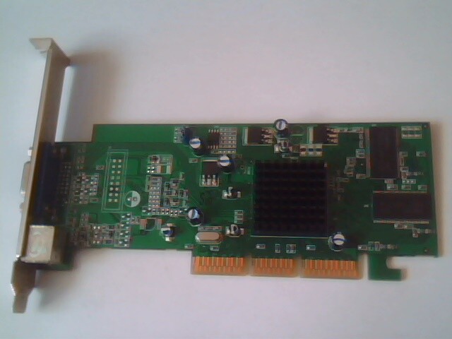 AGP card ATI Radeon 7000 64M DDR TVO 1024-9C28-L3-SA S-Video VGA