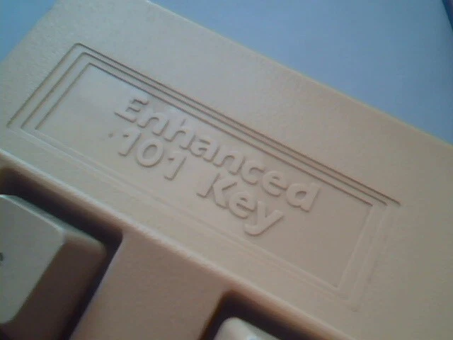 Keytronic Enhanced 101 Key Keyboard AT E03601QSTD 088670-01 13-03-92-C CIGE03600 - image 2