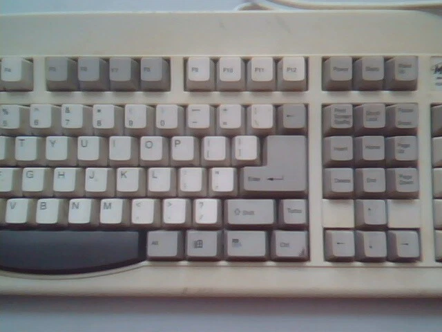 Memorex Keyboard TS 1000 PS/2 KB-800A AT serial 108 keys - vintage, working - image 3