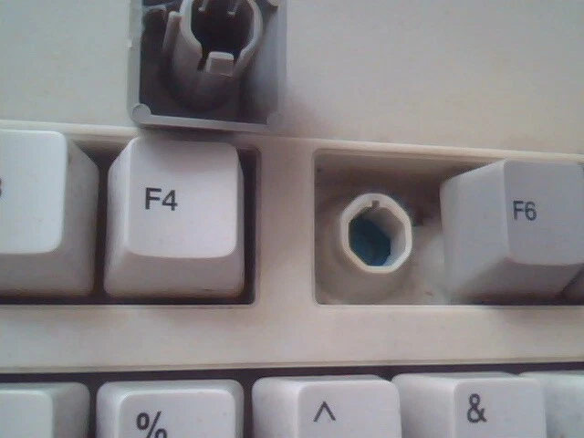 Memorex Keyboard TS 1000 PS/2 KB-800A AT serial 108 keys - vintage, working - image 9