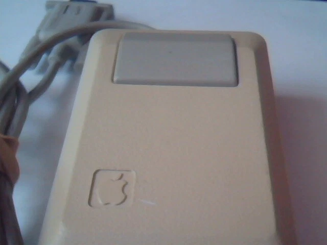 1984 Apple Macintosh Mac 128K Mouse M0100 - One-button Desktop Bus - WORKING! - image 2