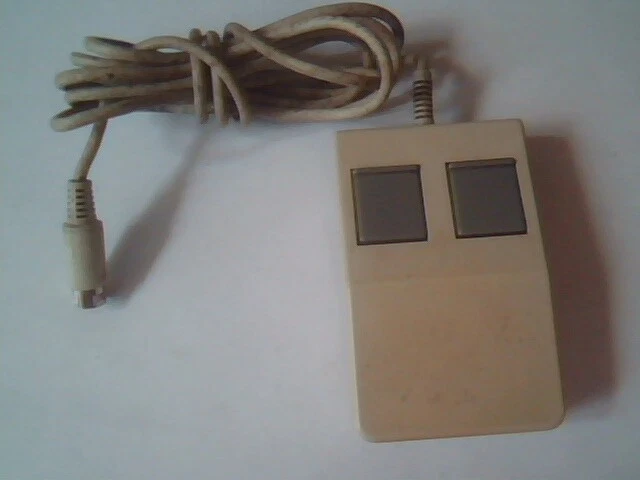Vintage Logitech 2-button Mouse PA-82-9MD Bus - Working