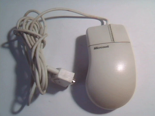Vintage Microsoft Serial Mouse 2.1A 9-pin C3KKS8 - Working