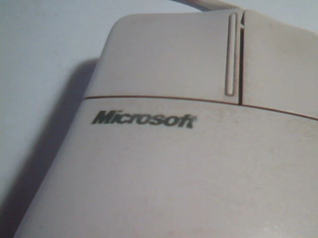 Vintage Microsoft Serial Mouse 2.1A 9-pin C3KKS8 - Working - image 2