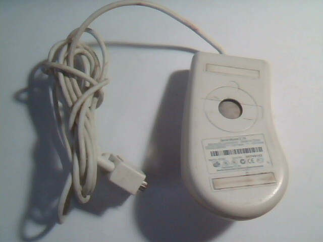 Vintage Microsoft Serial Mouse 2.1A 9-pin C3KKS8 - Working - image 4