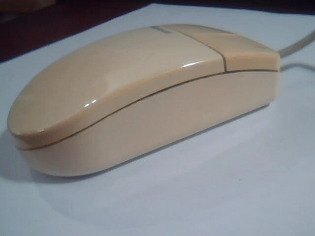 Vintage Microsoft Serial Mouse 24394 2-button design 9-pin C3K76F400S9 - Working - image 3