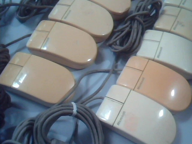 LOT of 12 Vintage Microsoft InPort Mouse C3K7PN9937 2-button Bus mini DIN - image 5