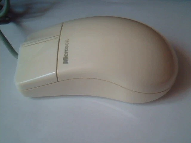 Vintage Microsoft Serial Mouse 37964 C3KMS1 9-pin 2-button - Working - image 3