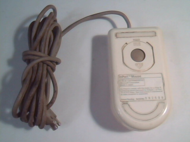 Vintage Microsoft InPort Mouse 2-button C3K7PNINPORT9C - Working - image 4